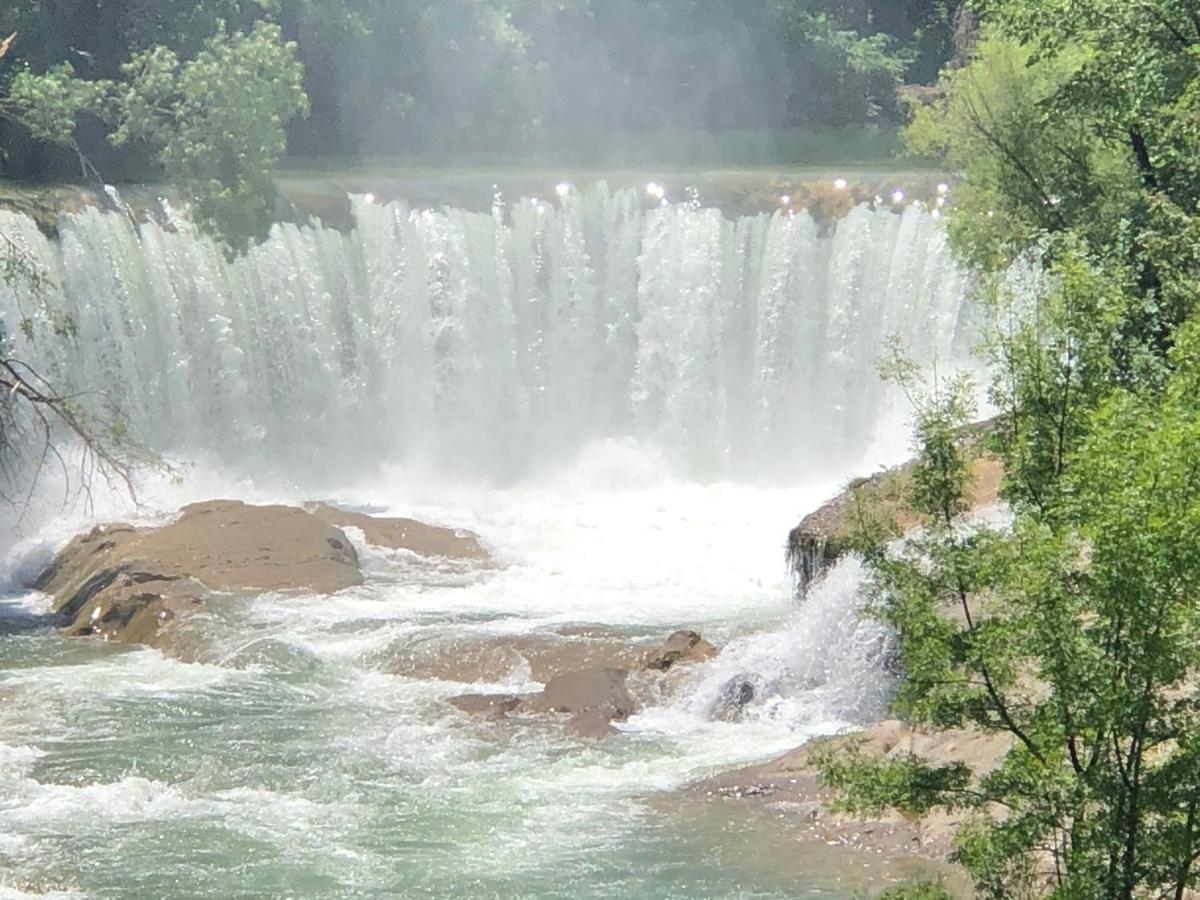 Retour Aux Sources Vila Sauve Exterior foto