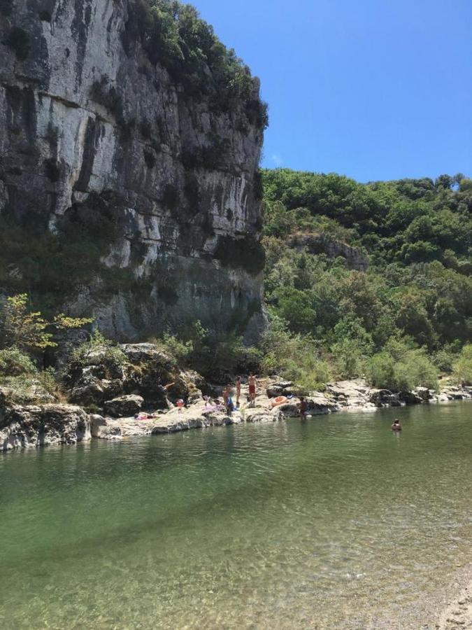 Retour Aux Sources Vila Sauve Exterior foto